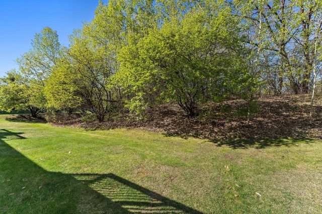 8821 Coffman Path, Inver Grove Heights, MN 55076