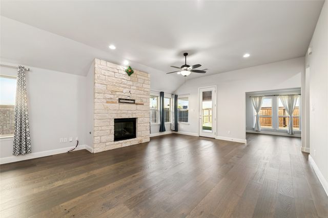 3216 Mattie Grey Lane, Melissa, TX 75454