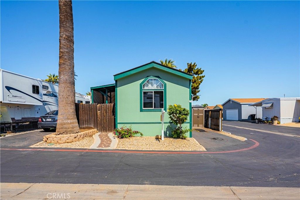 15980 Grand T11, Lake Elsinore, CA 92530 — photo 2