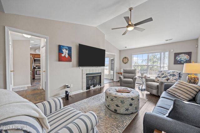 643 Riva Ridge Road, Sneads Ferry, NC 28460