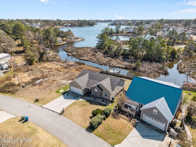 643 Riva Ridge Road, Sneads Ferry, NC 28460