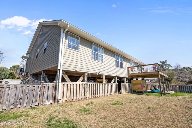 643 Riva Ridge Road, Sneads Ferry, NC 28460