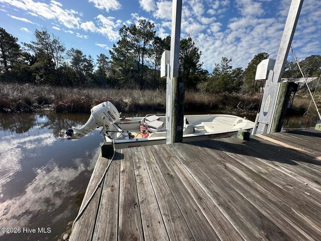 643 Riva Ridge Road, Sneads Ferry, NC 28460