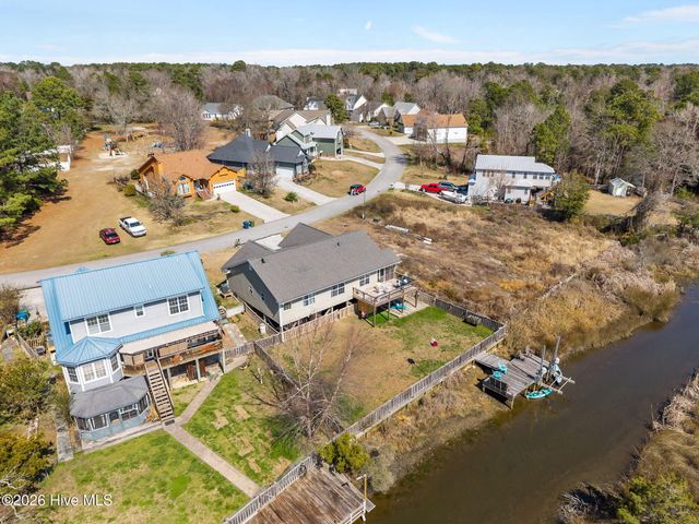 643 Riva Ridge Road, Sneads Ferry, NC 28460