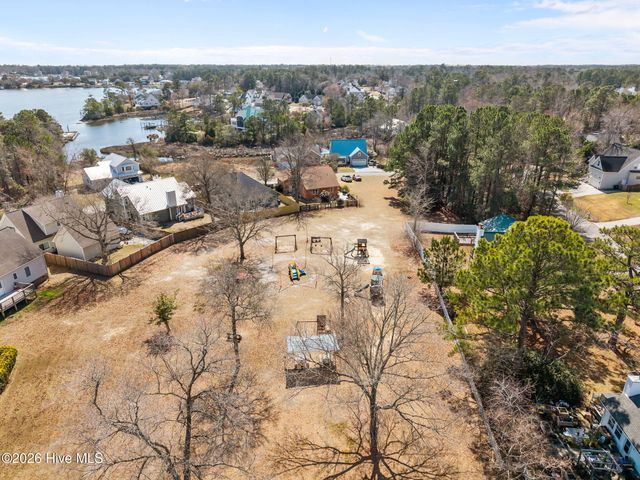 643 Riva Ridge Road, Sneads Ferry, NC 28460