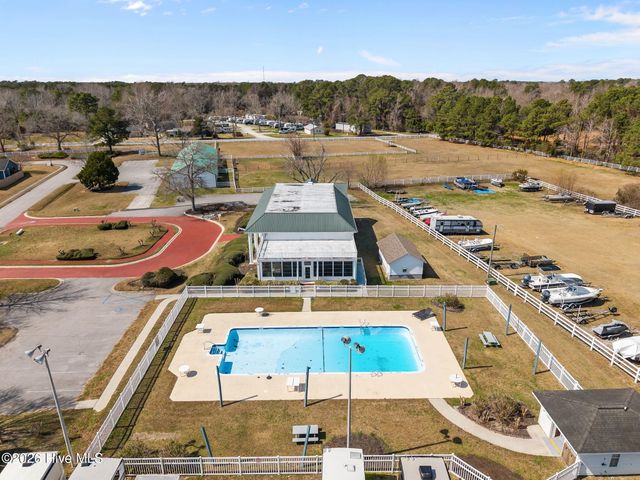 643 Riva Ridge Road, Sneads Ferry, NC 28460