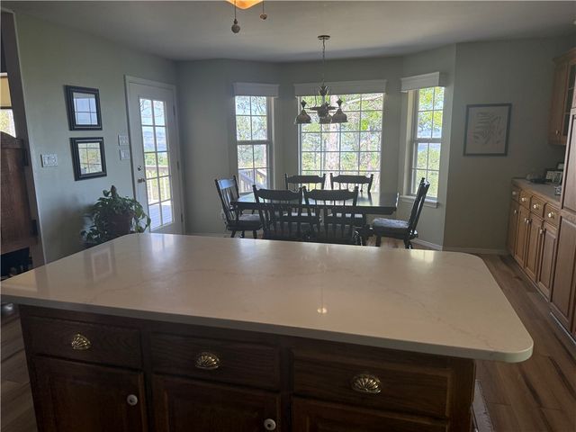 210 Canterbury Circle, Russellville, AR 72802