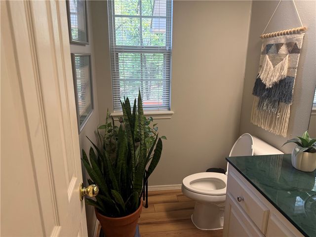 210 Canterbury Circle, Russellville, AR 72802