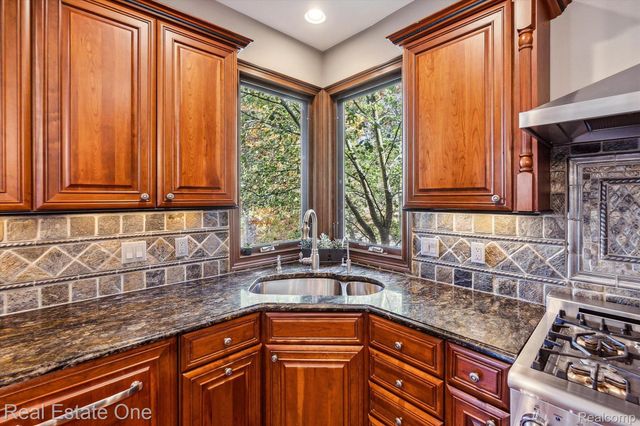 4058 LAKE RIDGE Court, Hadley Township, MI 48455