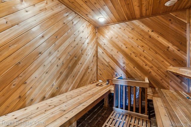 4058 LAKE RIDGE Court, Hadley Township, MI 48455