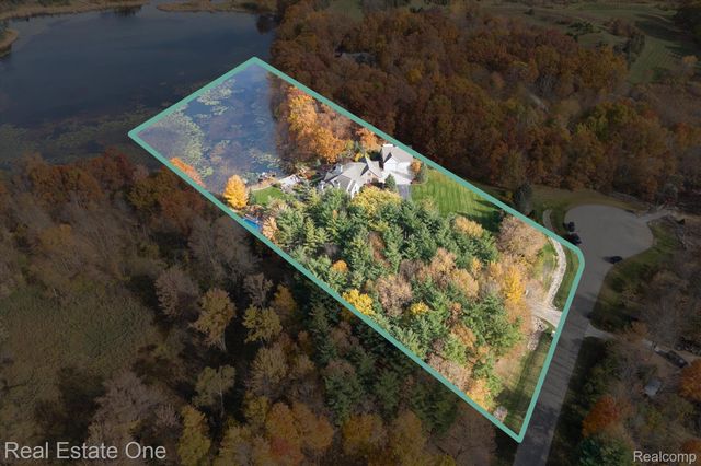 4058 LAKE RIDGE Court, Hadley Township, MI 48455