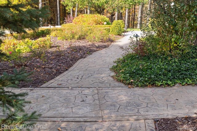 4058 LAKE RIDGE Court, Hadley Township, MI 48455