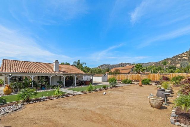 346 Hunter Court, Alpine, CA 91901