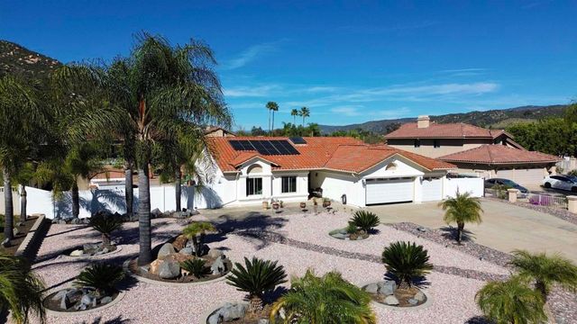 346 Hunter Court, Alpine, CA 91901