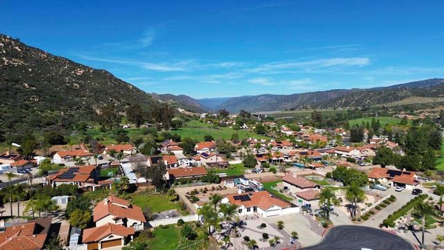346 Hunter Court, Alpine, CA 91901