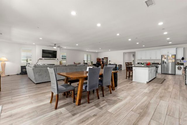 34885 Heartland Lane, Murrieta, CA 92563