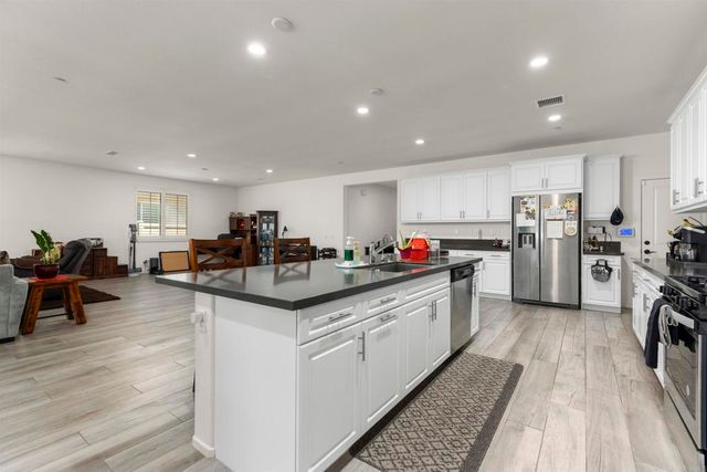 34885 Heartland Lane, Murrieta, CA 92563