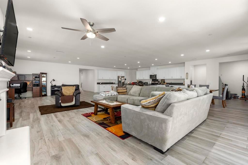 34885 Heartland Lane, Murrieta, CA 92563