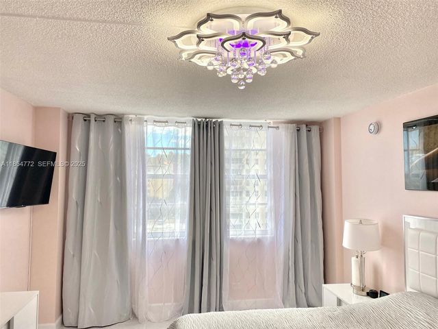 251 174th Street 615, Sunny Isles Beach, FL 33160