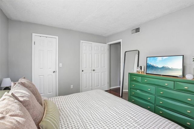 1836 BOUGH AVENUE C, Clearwater, FL 33760
