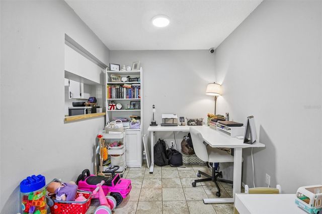 1836 BOUGH AVENUE C, Clearwater, FL 33760