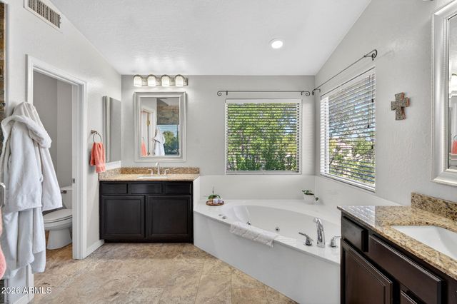 6977 W LONE CACTUS Drive, Glendale, AZ 85308