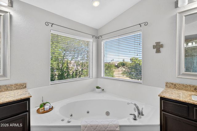 6977 W LONE CACTUS Drive, Glendale, AZ 85308