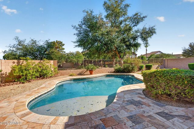6977 W LONE CACTUS Drive, Glendale, AZ 85308