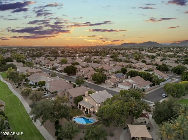 6977 W LONE CACTUS Drive, Glendale, AZ 85308