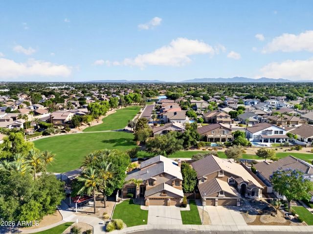 6977 W LONE CACTUS Drive, Glendale, AZ 85308