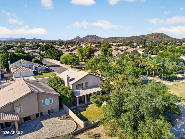 6977 W LONE CACTUS Drive, Glendale, AZ 85308