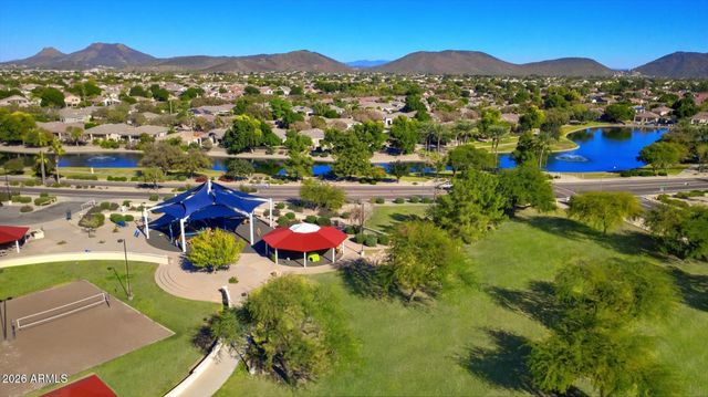 6977 W LONE CACTUS Drive, Glendale, AZ 85308