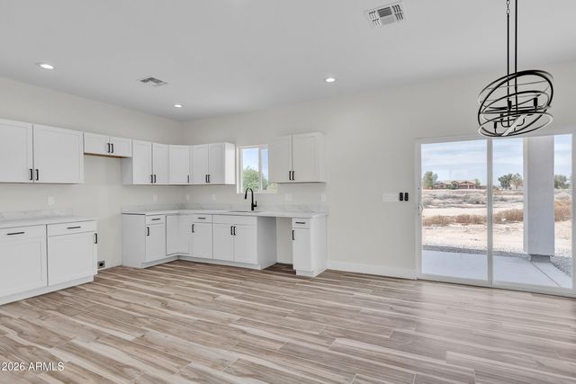 37682 W ILLINI Street, Tonopah, AZ 85354