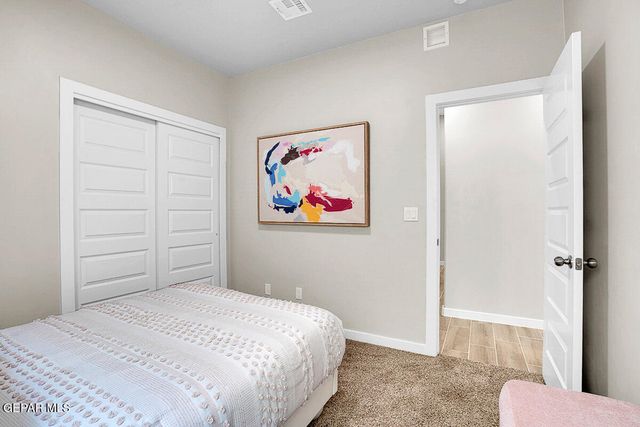 12644 Fredericksberg Avenue, Horizon City, TX 79928