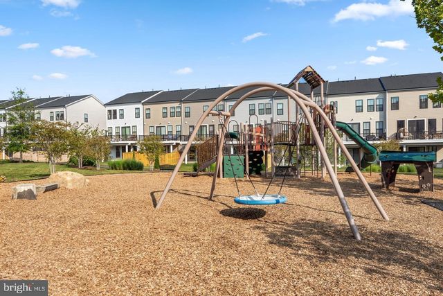 43382 FARRINGDON SQ, Broadlands, VA 20148