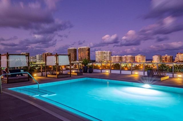 9261 E Bay Harbor Dr 402, Bay Harbor Islands, FL 33154