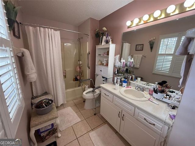 490 GOLDEN Avenue, Dahlonega, GA 30533