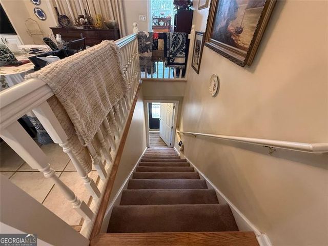 490 GOLDEN Avenue, Dahlonega, GA 30533