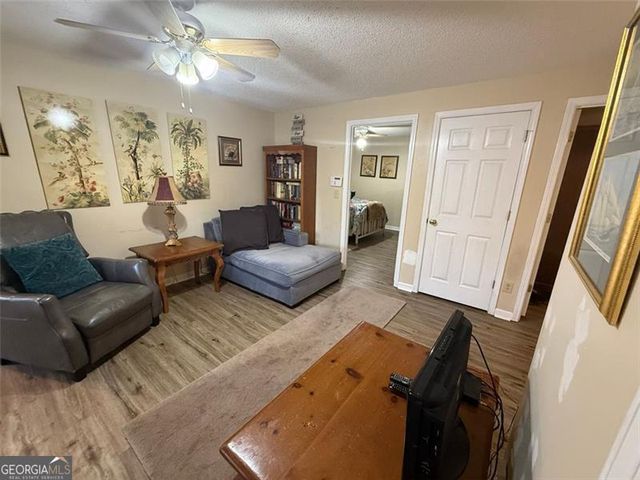 490 GOLDEN Avenue, Dahlonega, GA 30533