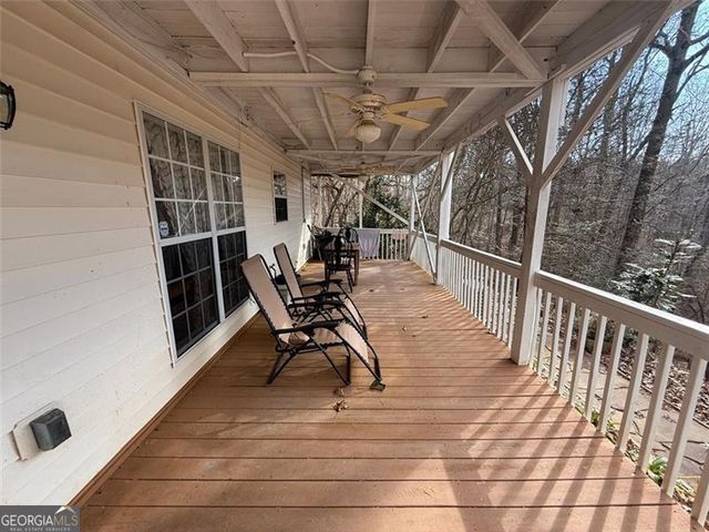 490 GOLDEN Avenue, Dahlonega, GA 30533