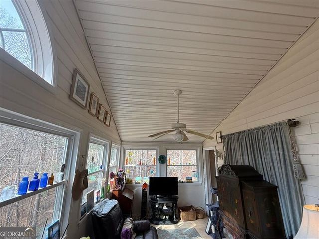 490 GOLDEN Avenue, Dahlonega, GA 30533