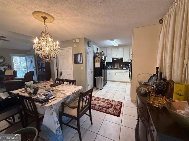 490 GOLDEN Avenue, Dahlonega, GA 30533