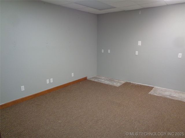 120 E Rogers Boulevard, Skiatook, OK 74070