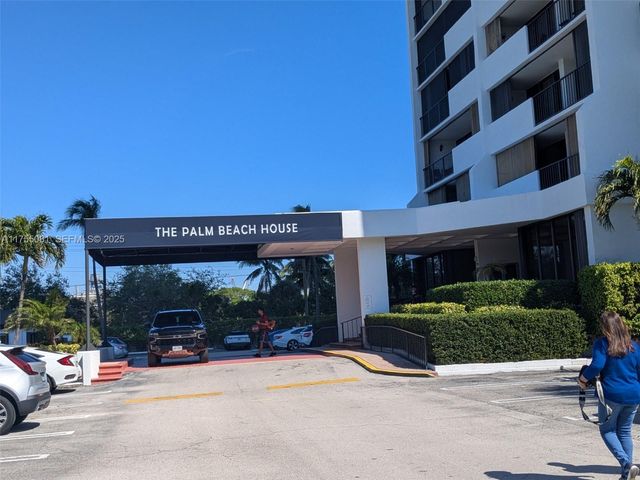 5600 N Flagler Drive 304, West Palm Beach, FL 33407