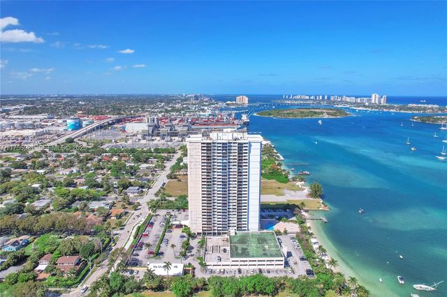 5600 N Flagler Drive 304, West Palm Beach, FL 33407
