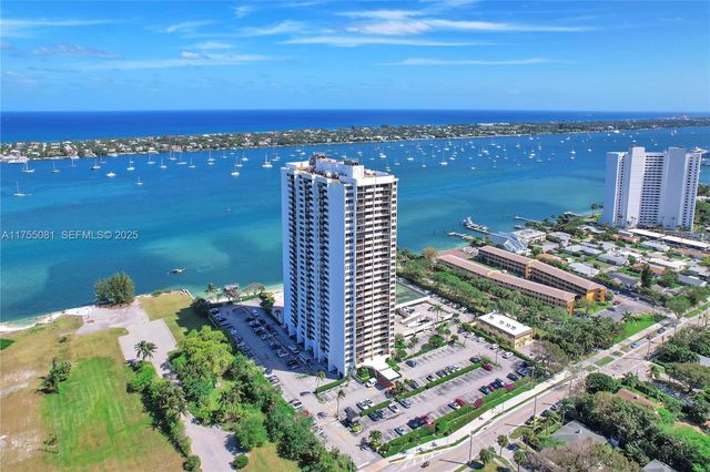 5600 N Flagler Drive 304, West Palm Beach, FL 33407