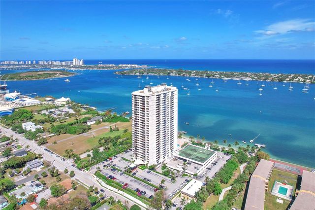 5600 N Flagler Drive 304, West Palm Beach, FL 33407