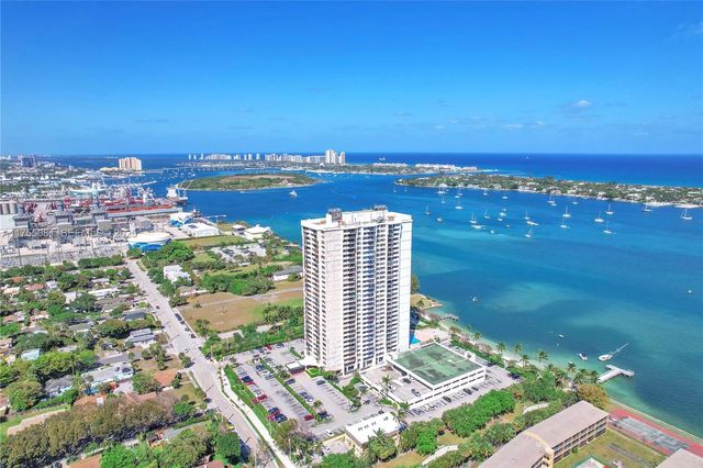 5600 N Flagler Drive 304, West Palm Beach, FL 33407