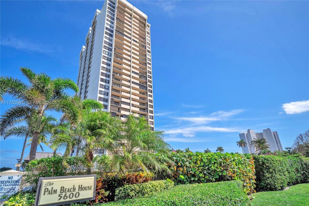 5600 N Flagler Drive 304, West Palm Beach, FL 33407