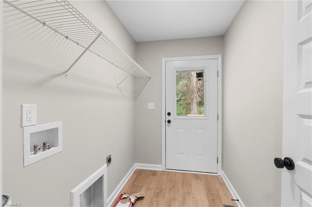 160 Old Fisher Ferry Road, Thomasville, NC 27360